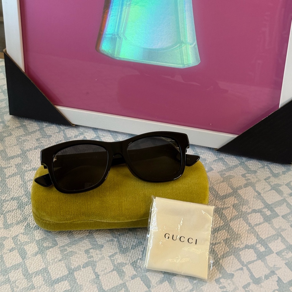 Gucci Black Sunglasses (Unisex)